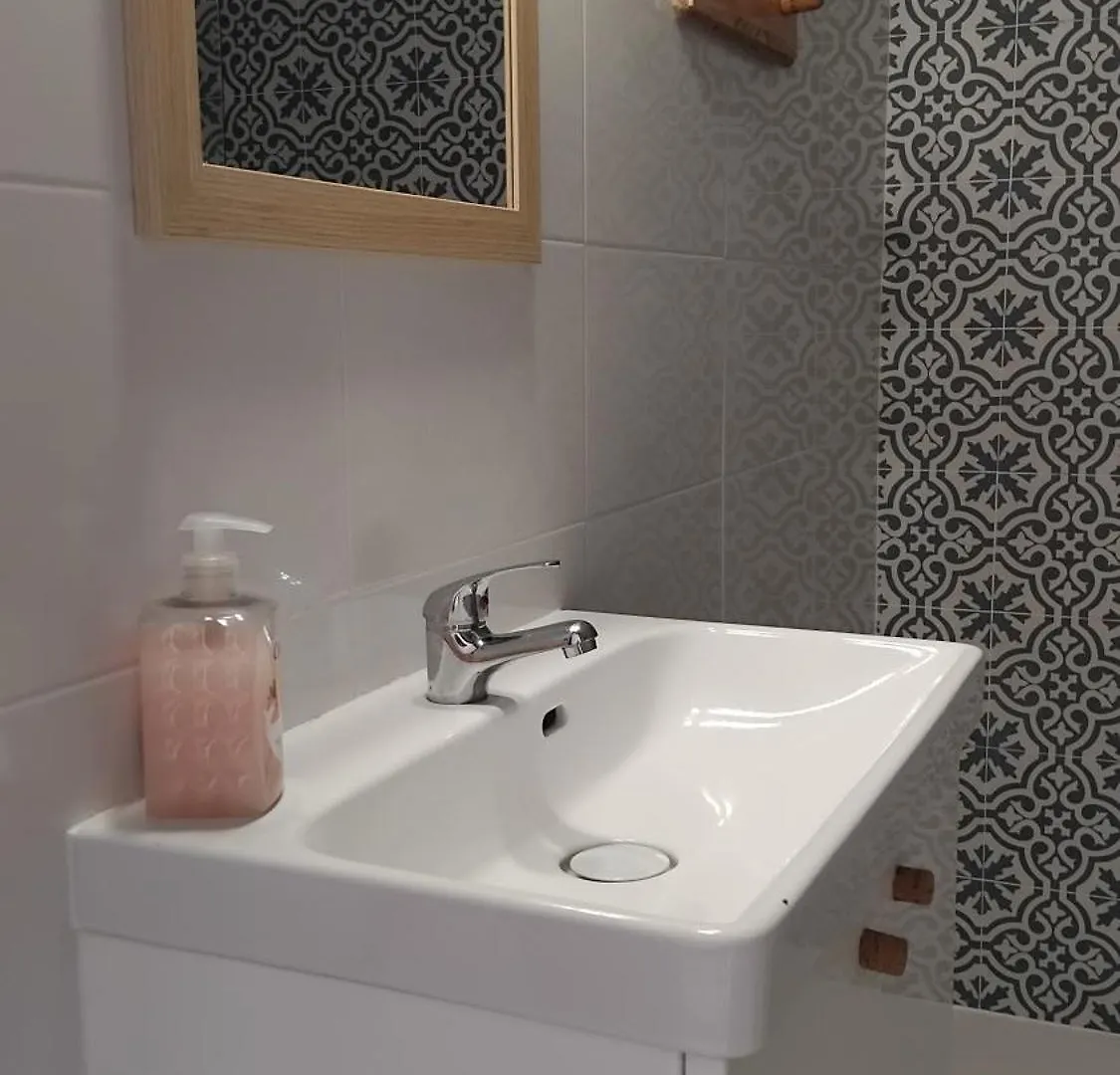 Magnifique Vue Piscine Et Canaux - Wifi Fibre Haut Debit Empuriabrava Apartment