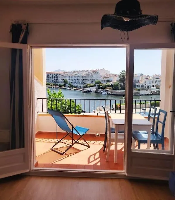 Apartment Magnifique Vue Piscine Et Canaux - Wifi Fibre Haut Debit Empuriabrava